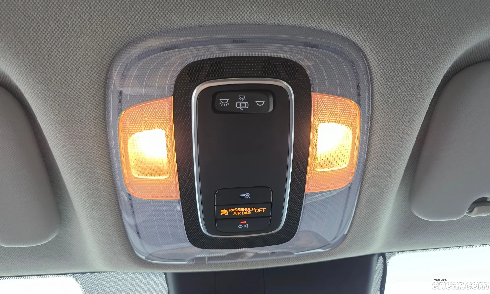 Hyundai Elantra 2022 — 17