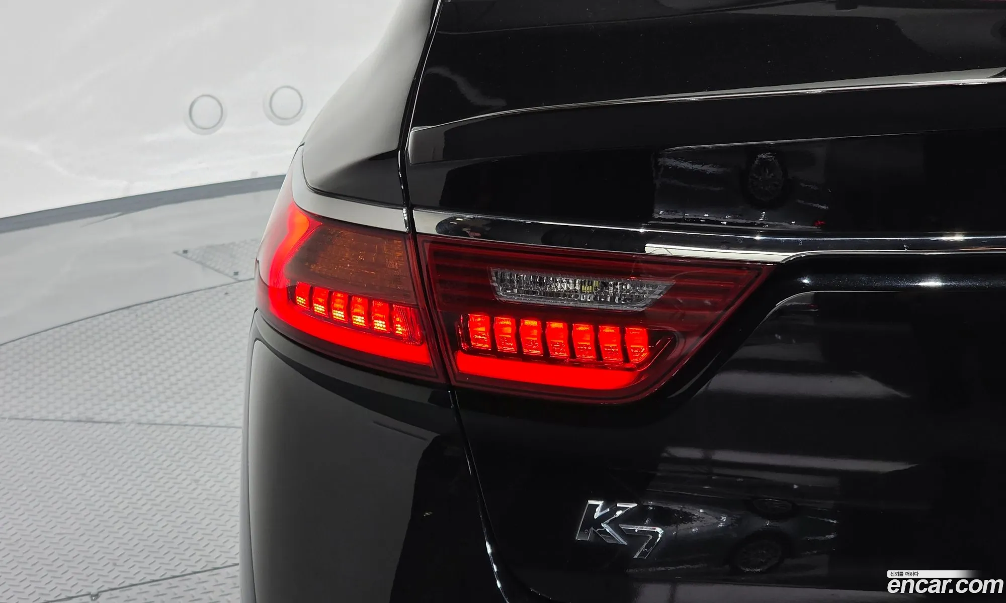 Kia K7 2019 — 6