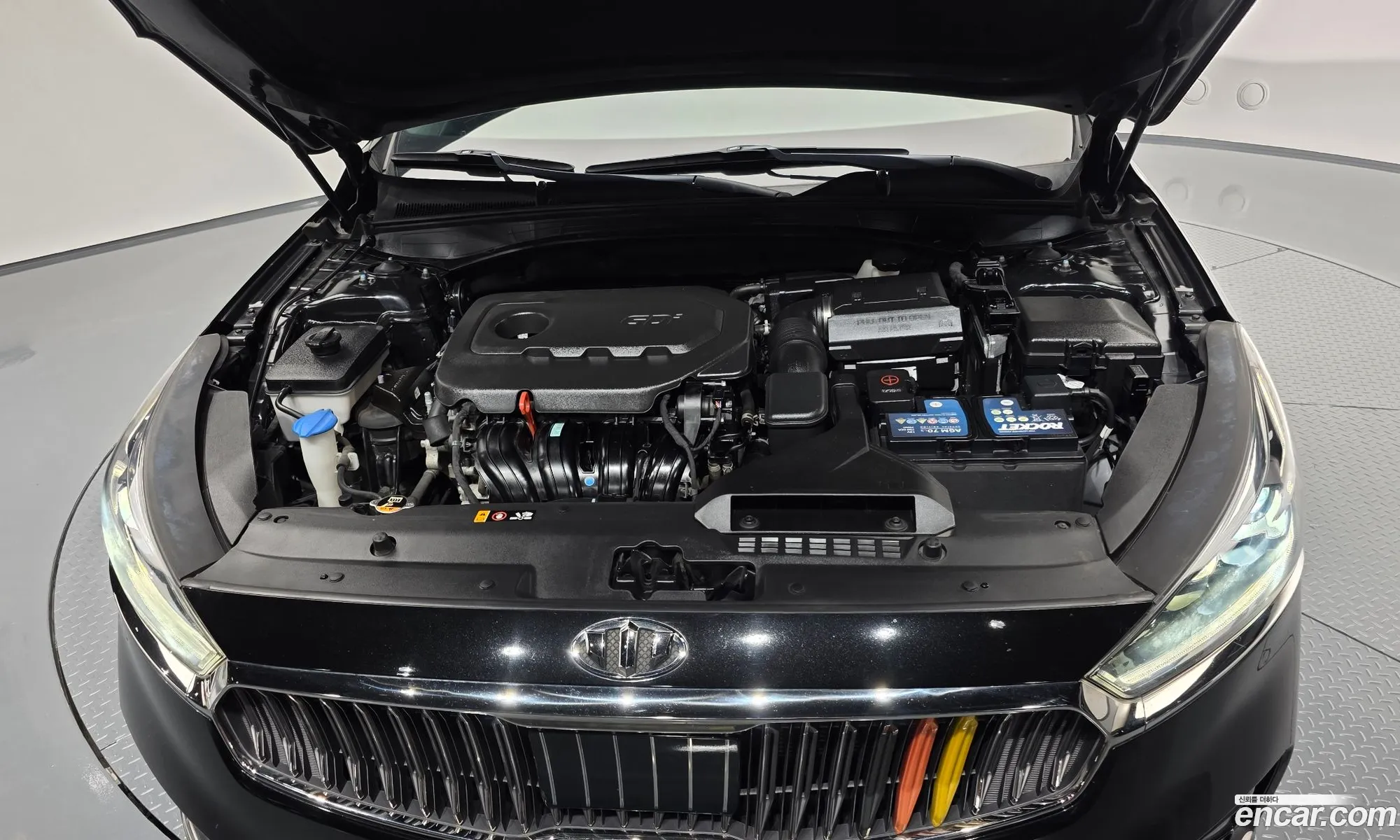 Kia K7 2019 — 19