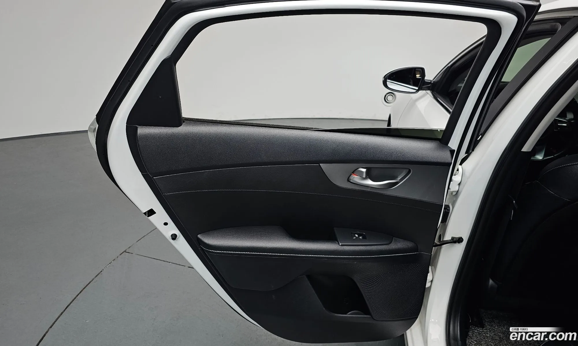 Kia K3 2020 — 7
