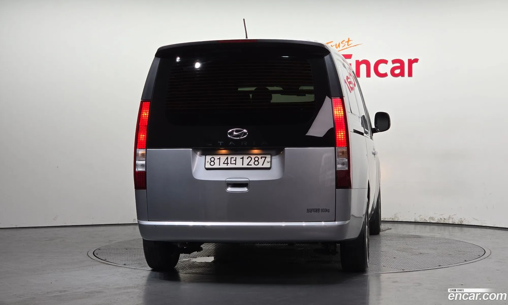 Hyundai Staria 2022 — 19