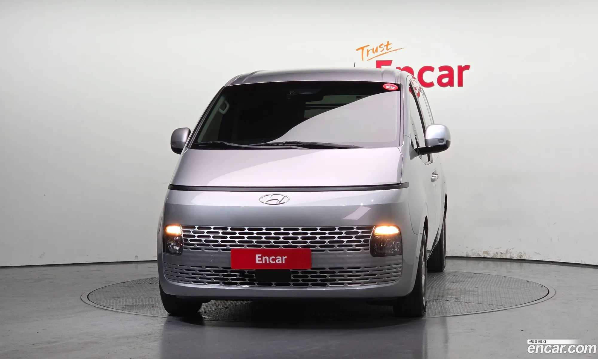 Hyundai Staria 2022 — 30