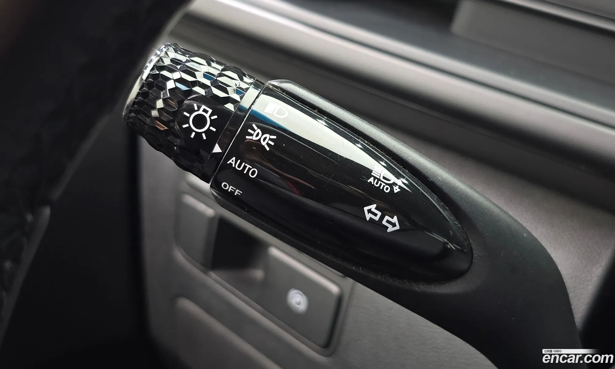 Hyundai Staria 2022 — 28