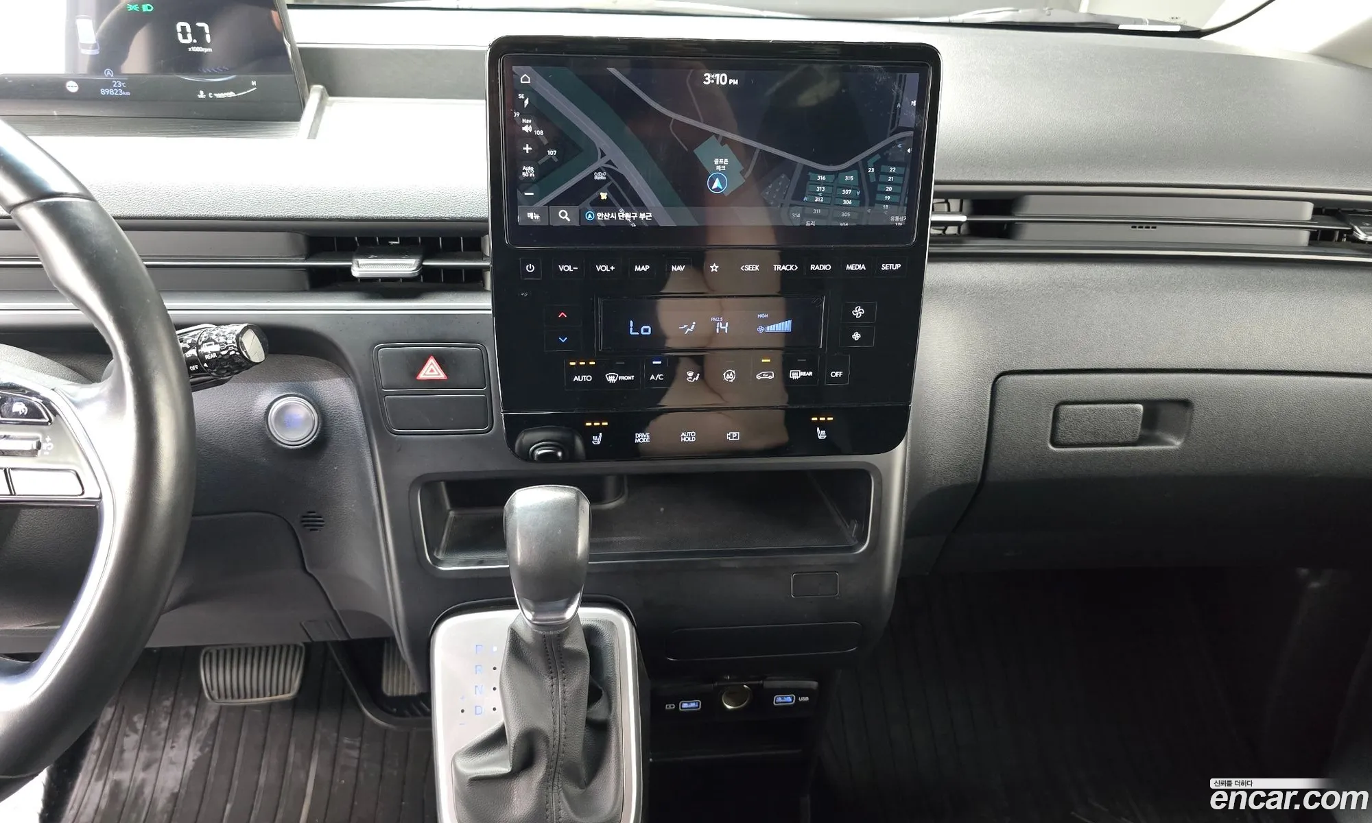 Hyundai Staria 2022 — 12