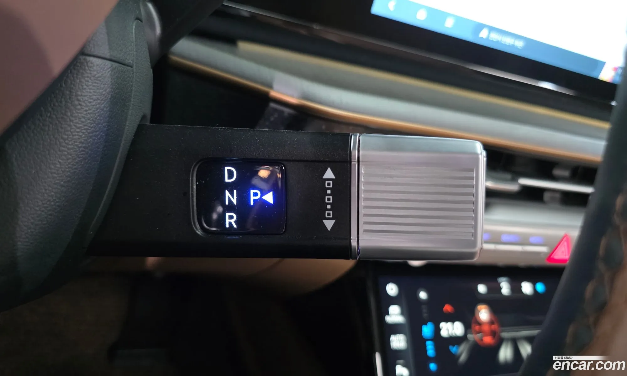 Hyundai Grandeur 2023 — 19