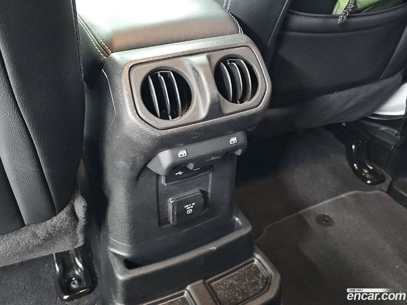 Jeep Wrangler 2019 — 12