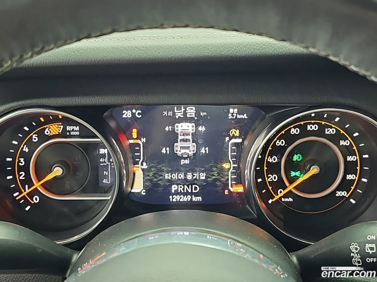 Jeep Wrangler 2019 — 5