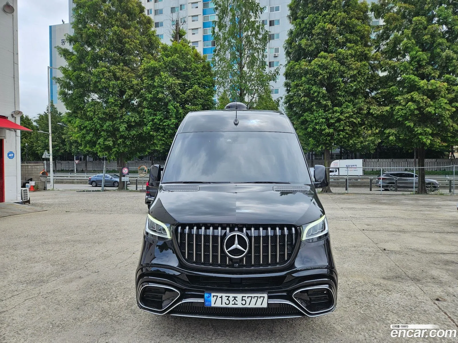 Mercedes-Benz Sprinter 2023 — 13