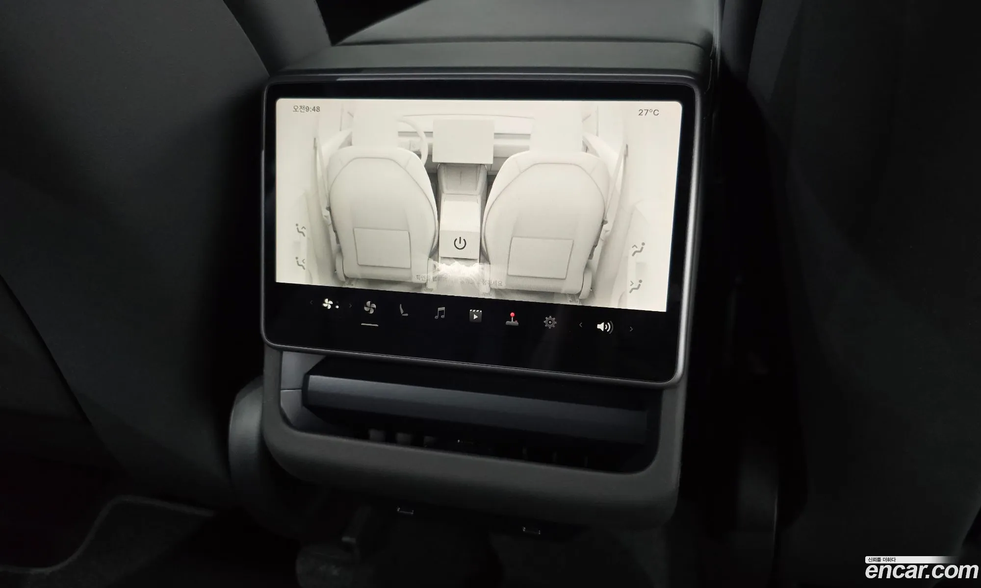 Tesla Model Y 2025 LRWYGCEK5SC299896 — 31