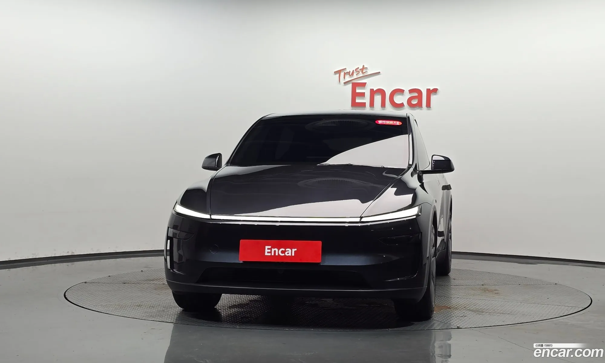 Tesla Model Y 2025 LRWYGCEK5SC299896 — 18