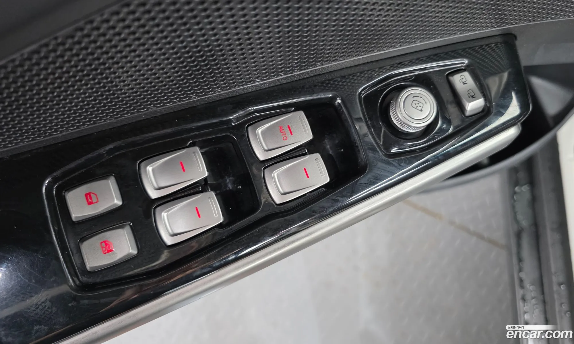 KG Mobility (SsangYong) Tivoli 2016 — 2