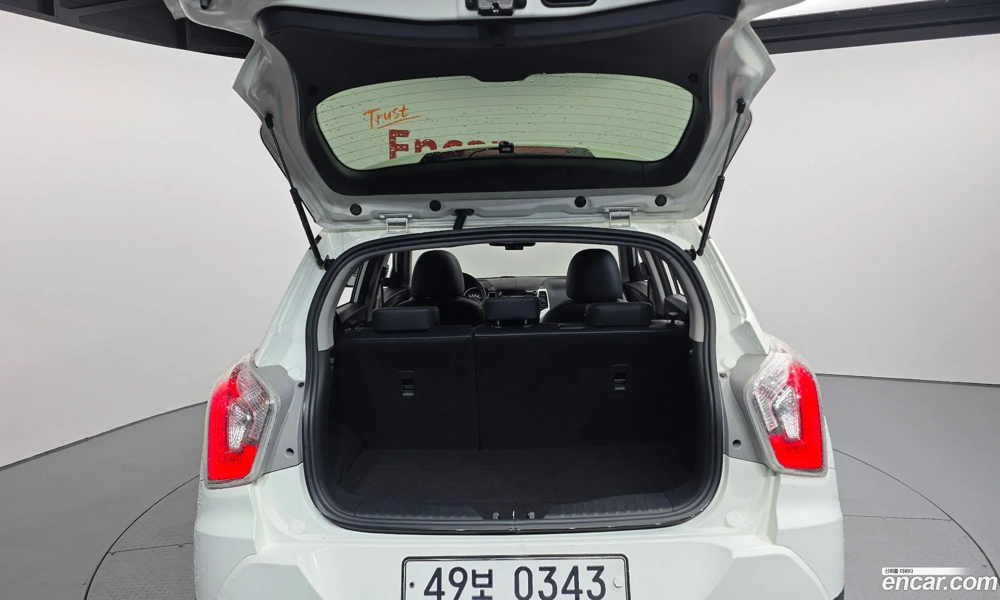 KG Mobility (SsangYong) Tivoli 2016 — 11