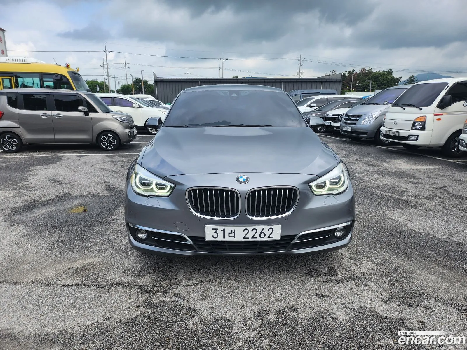 BMW 5 Series GT 2017 — 11