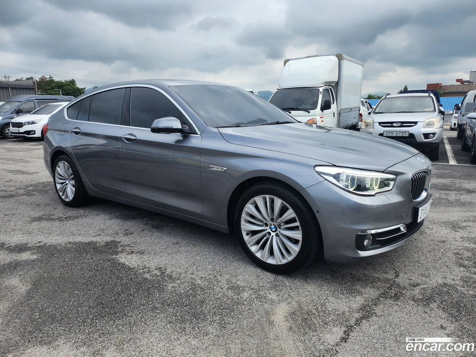 BMW 5 Series GT 2017 — 6