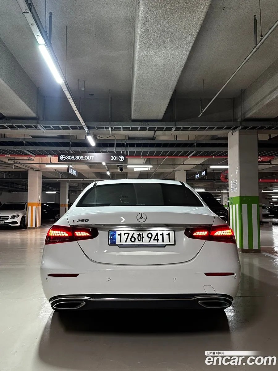 Mercedes-Benz E-Class W213 2023 — 2