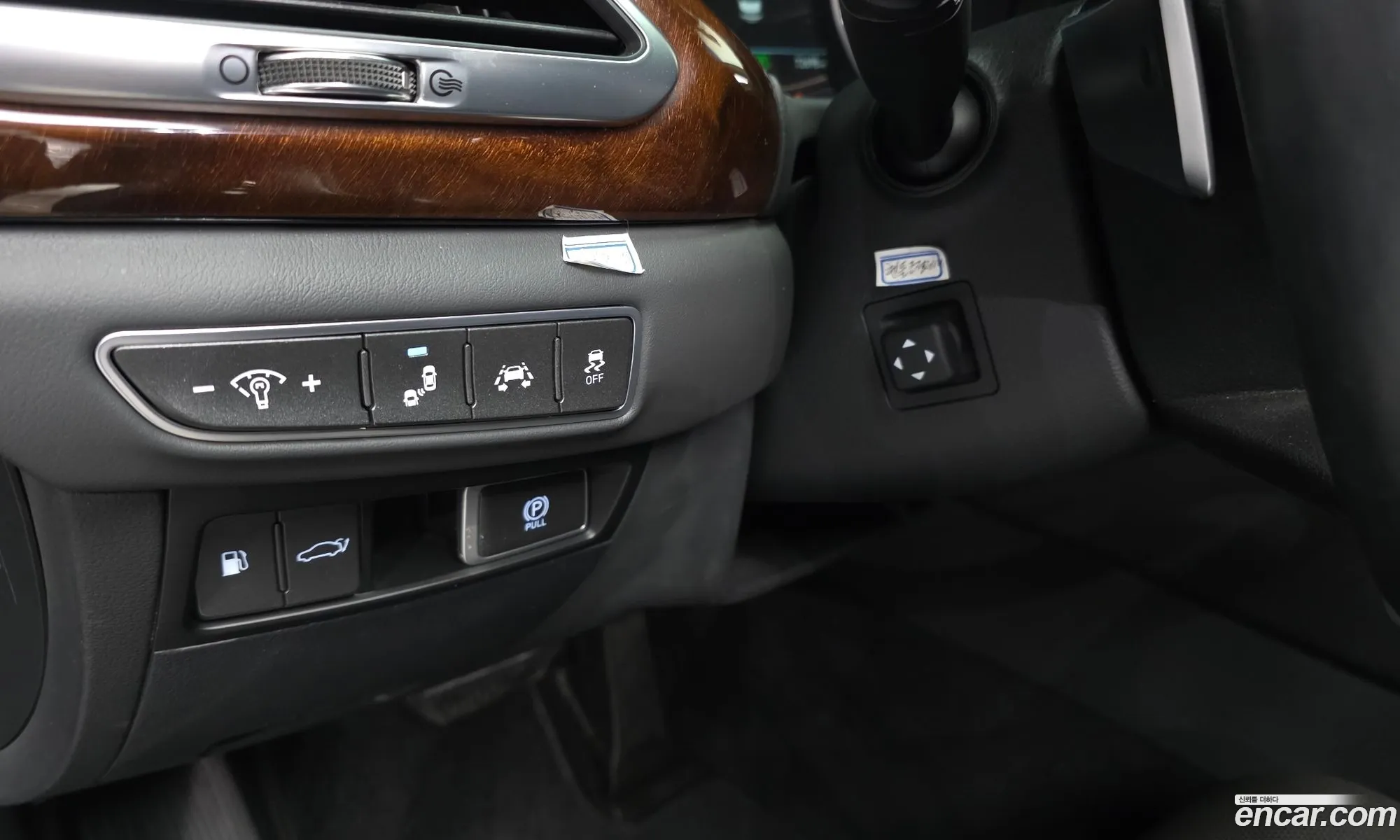 Genesis EQ900 2016 — 5