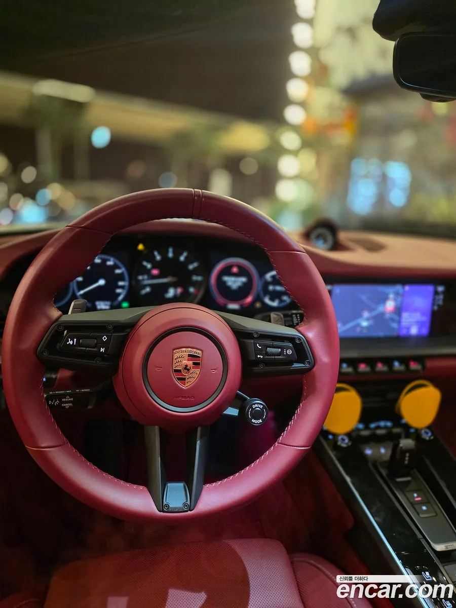 Porsche 911 2024 — 9