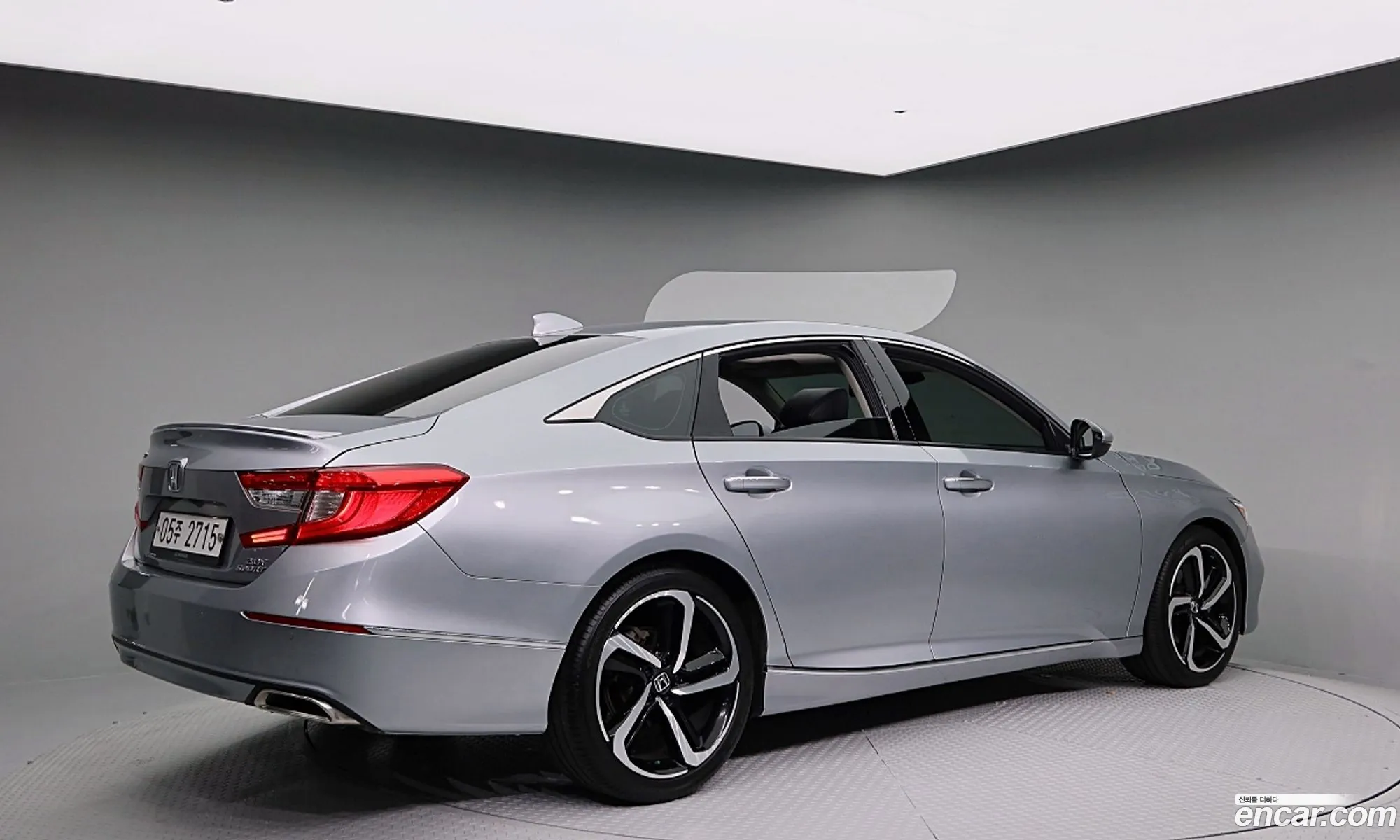 Honda Accord 10th Gen 2019 — 3