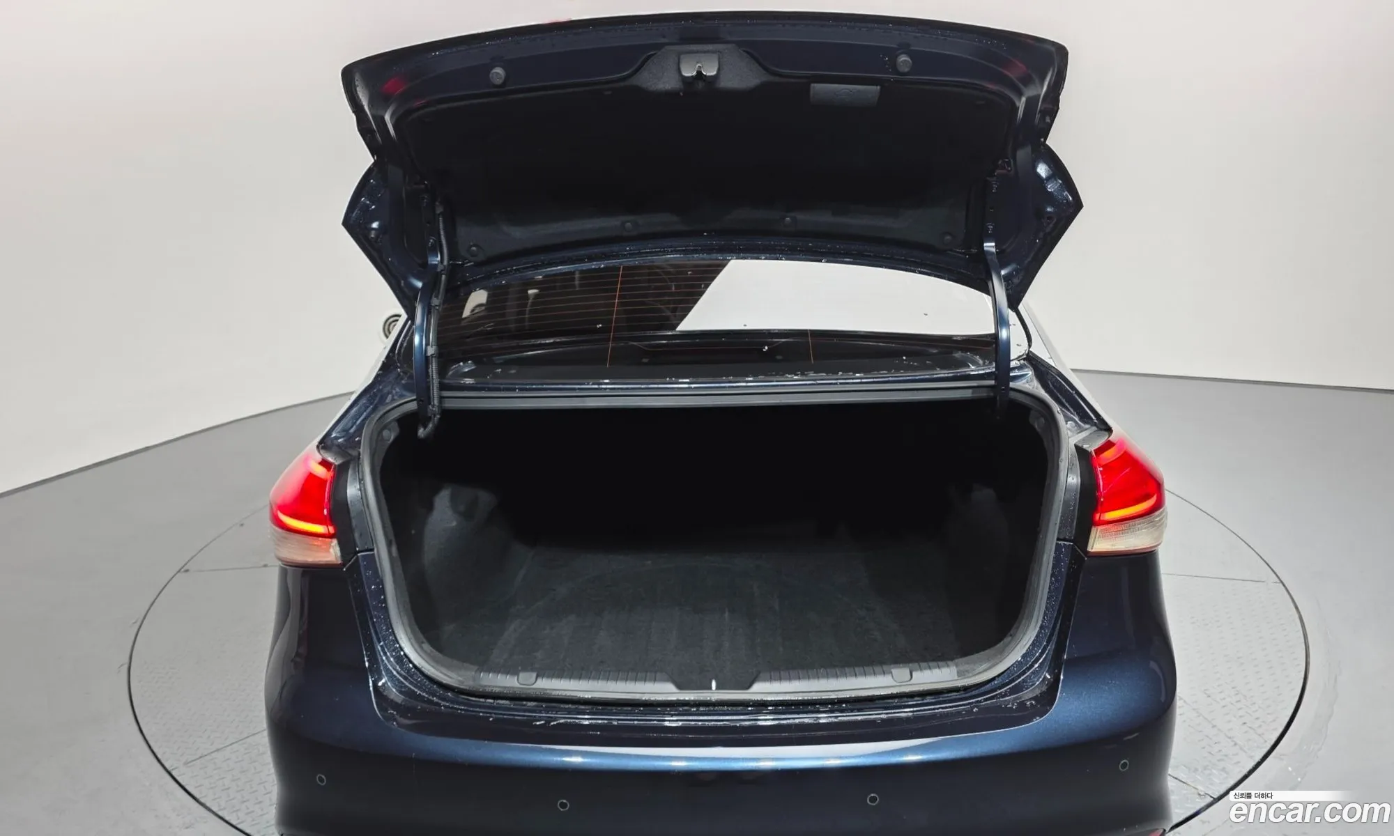 Kia K3 2016 — 16