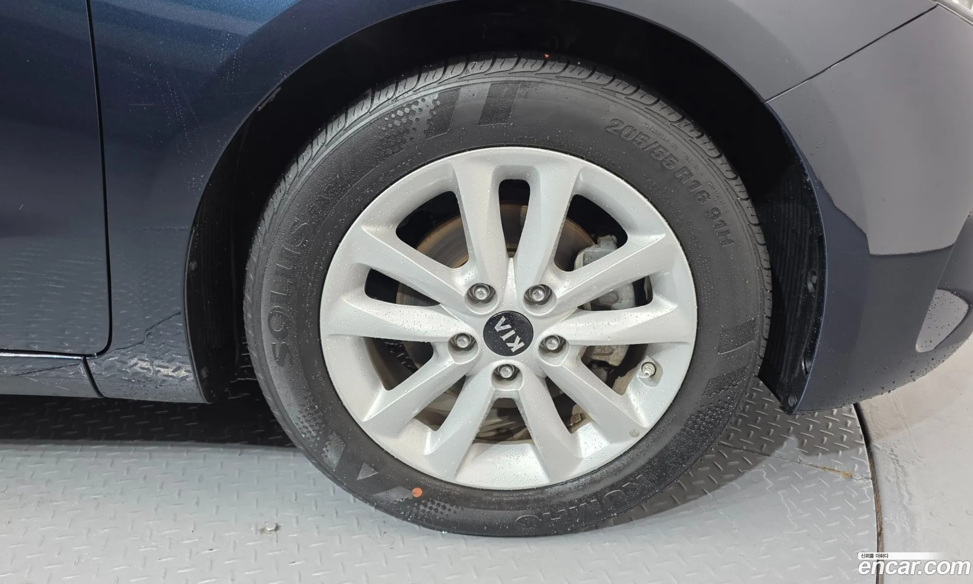 Kia K3 2016 — 18