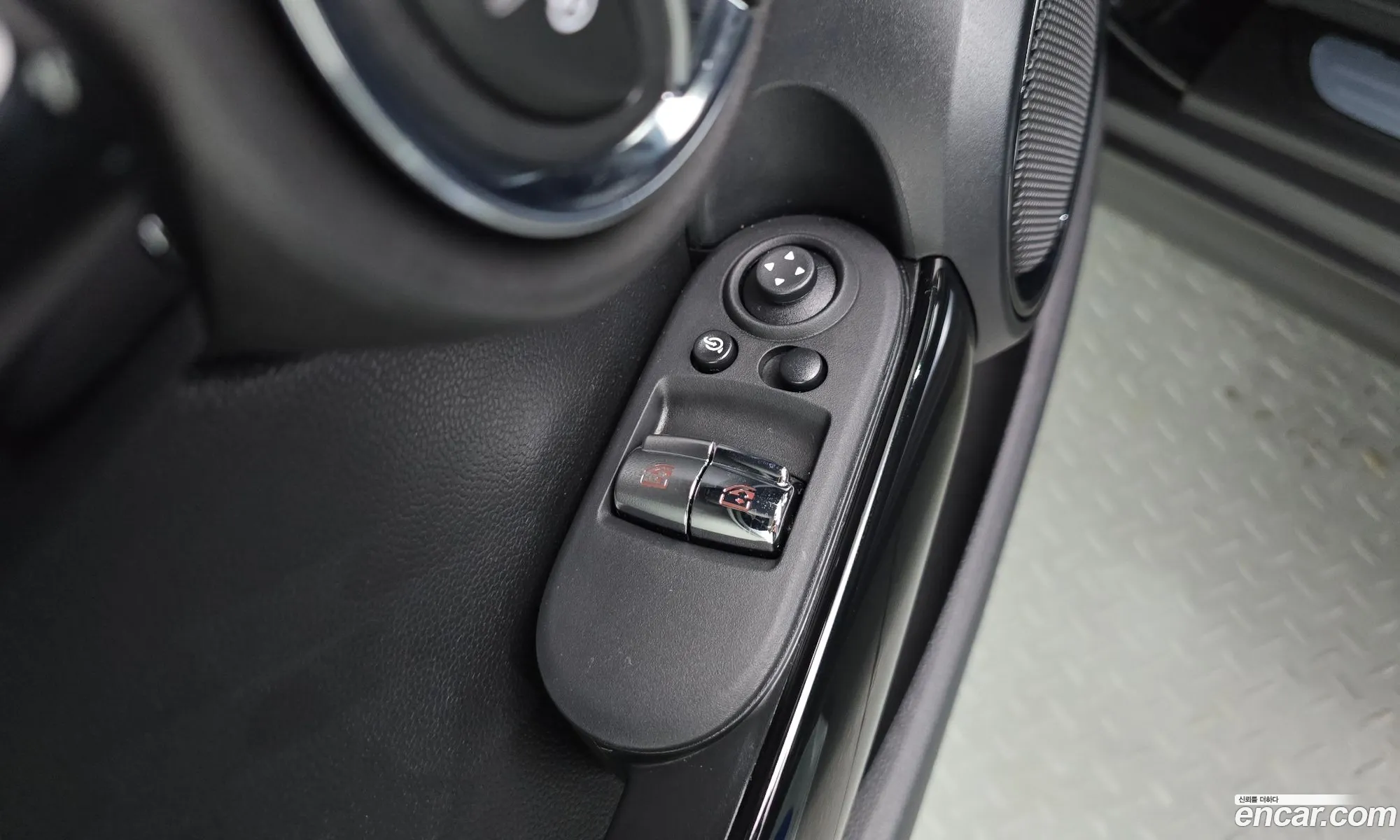 Mini Cooper 2024 WMW41DH05R2V27864 — 12