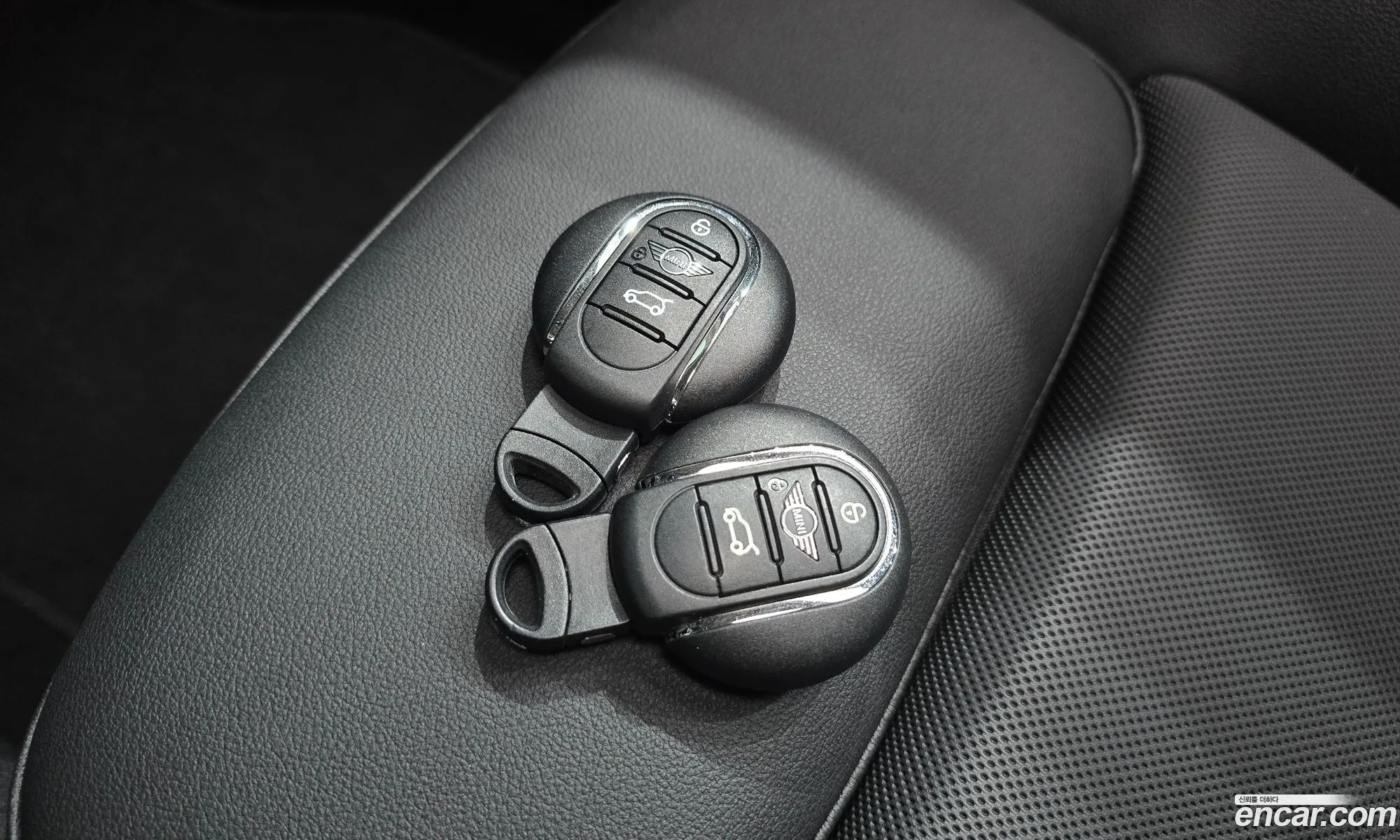 Mini Cooper 2024 WMW41DH05R2V27864 — 14