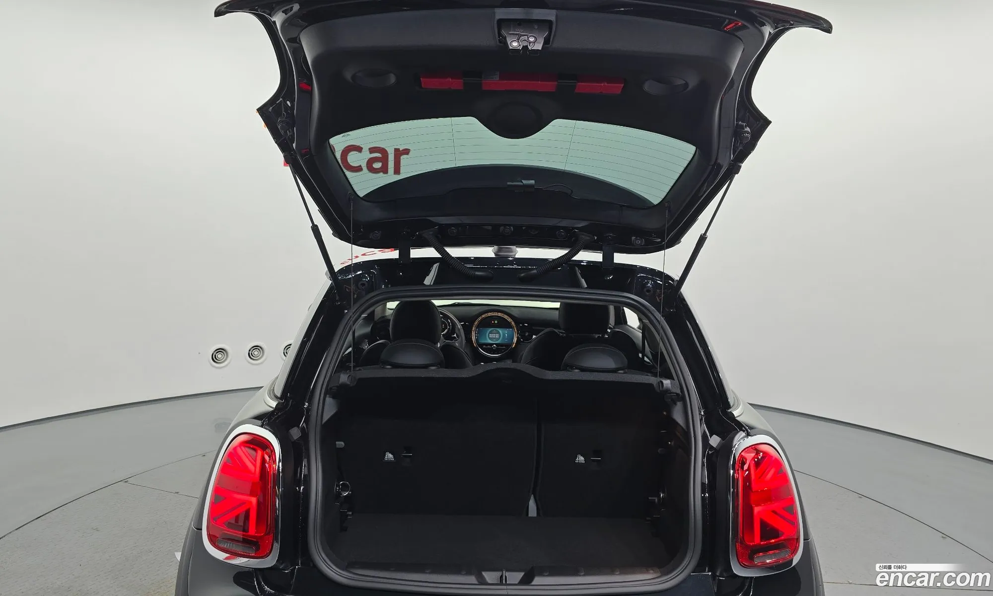 Mini Cooper 2024 WMW41DH05R2V27864 — 2