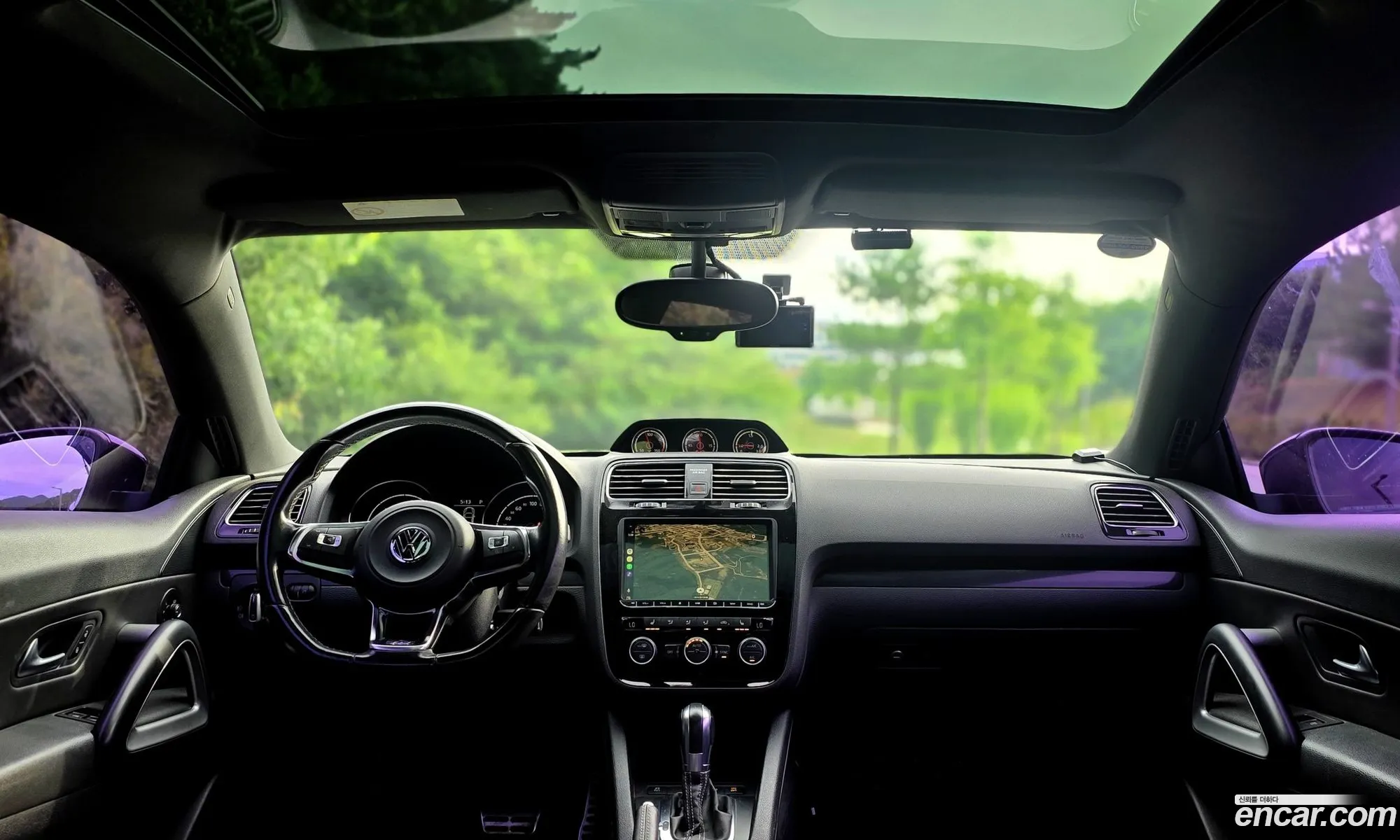 Volkswagen Scirocco 2015 — 14
