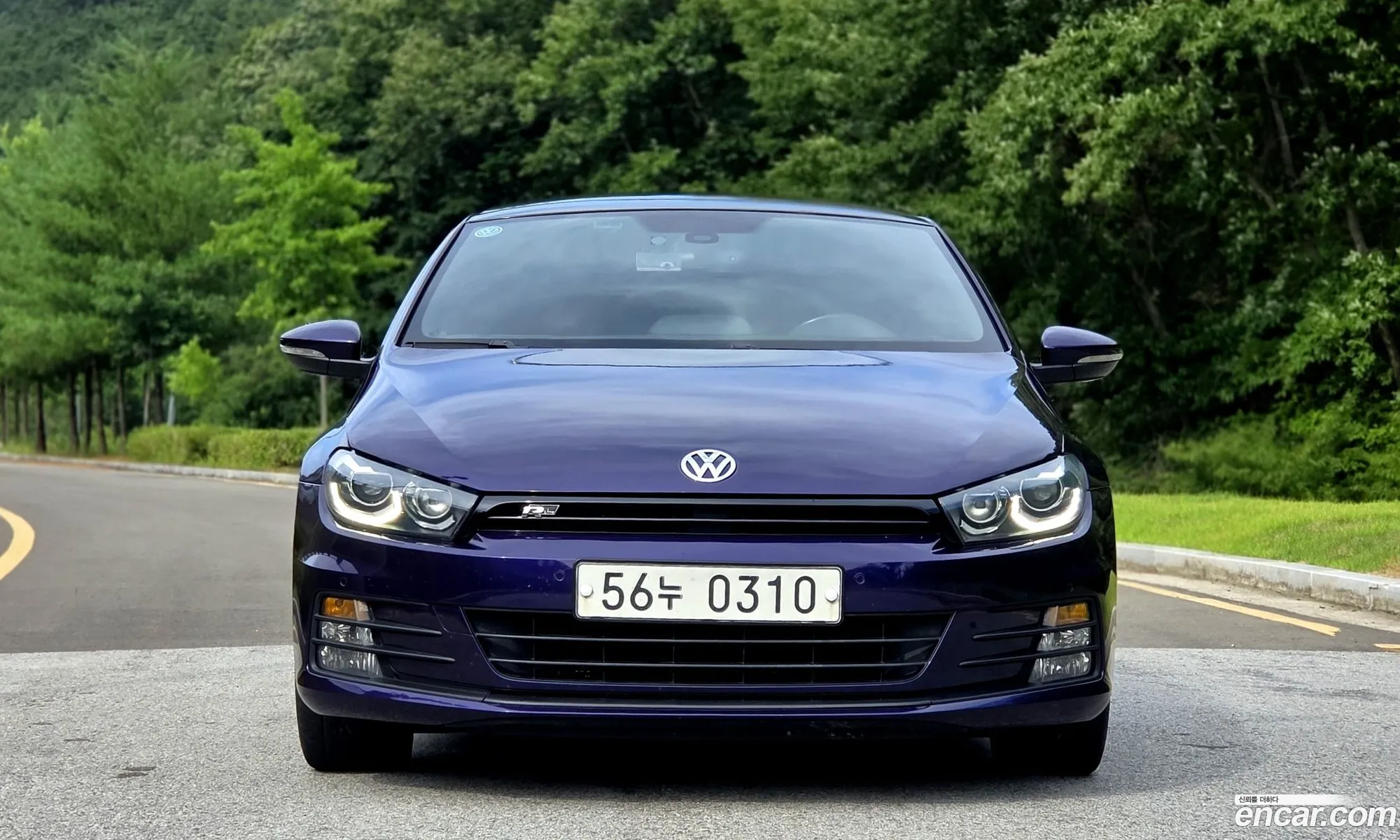 Volkswagen Scirocco 2015 — 17