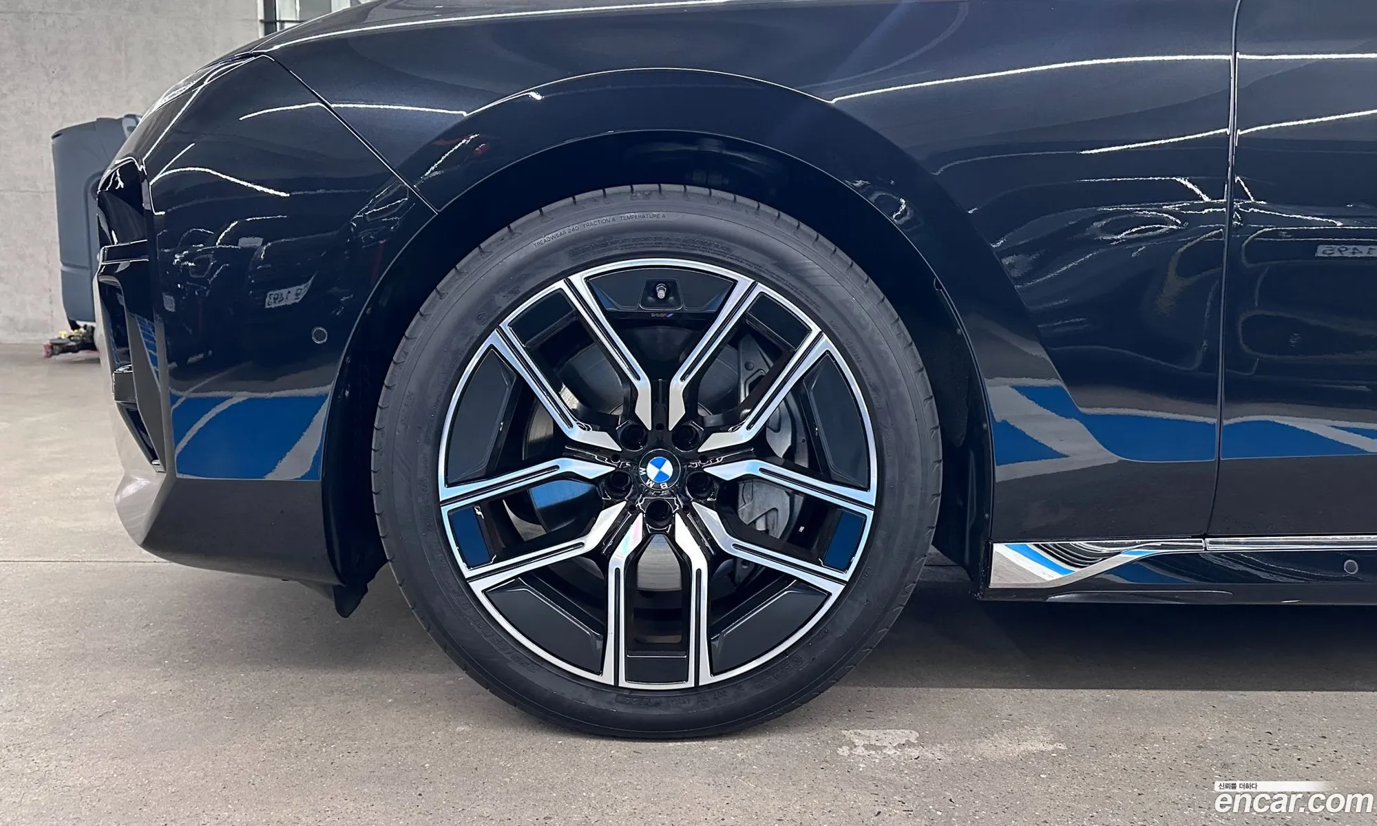 BMW 7 Series 2025 — 3