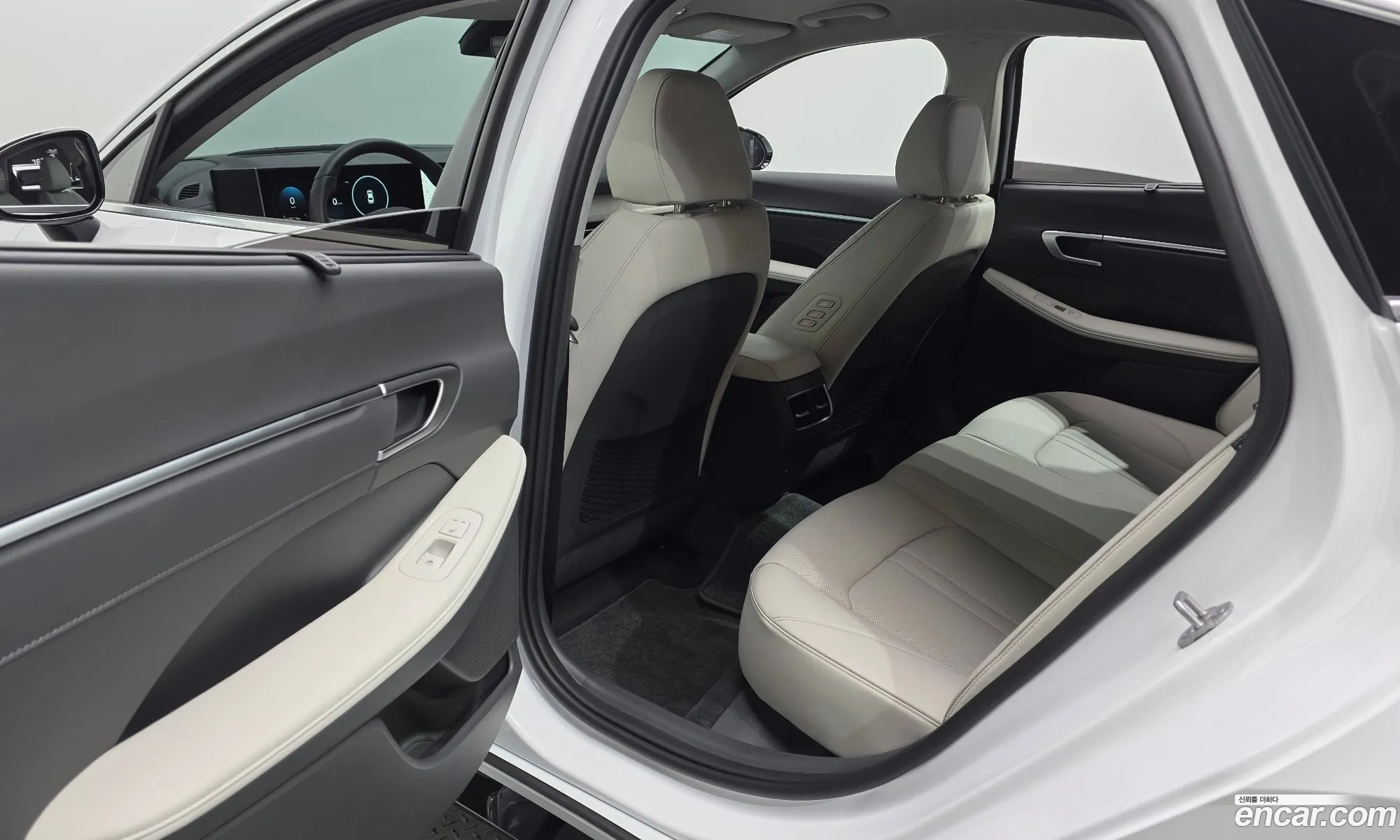 Hyundai Sonata the Edge 2026 — 5