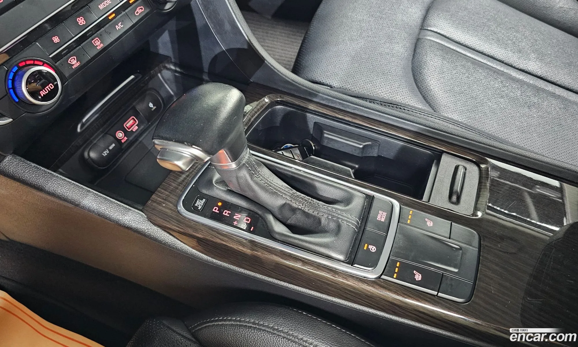 Kia K5 2015 — 17