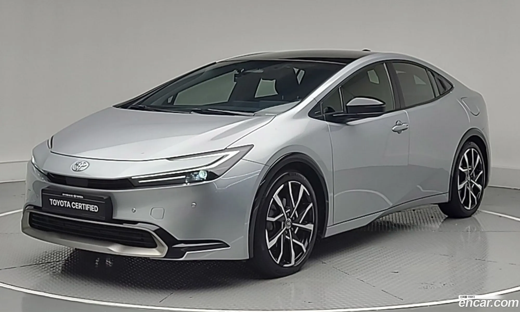 Toyota Prius 2024 — 17