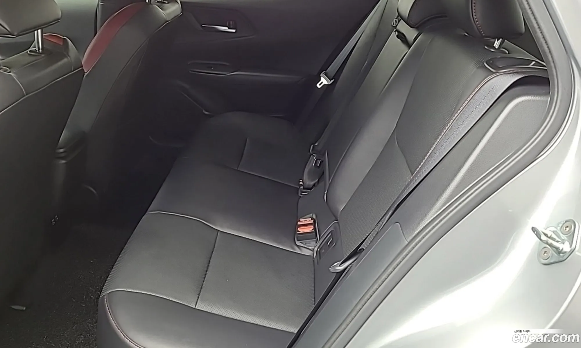 Toyota Prius 2024 — 10