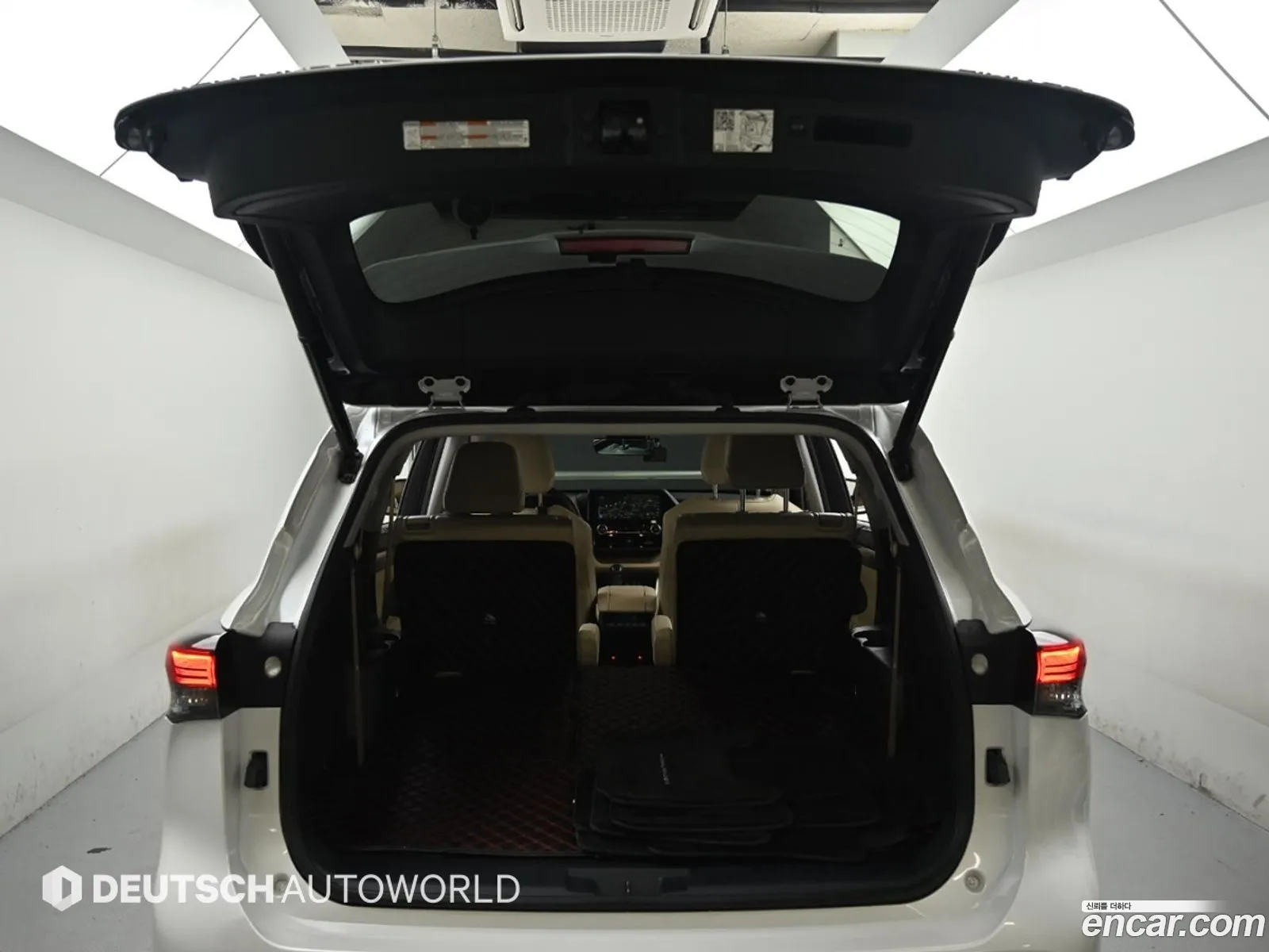 Toyota Highlander 2023 — 15