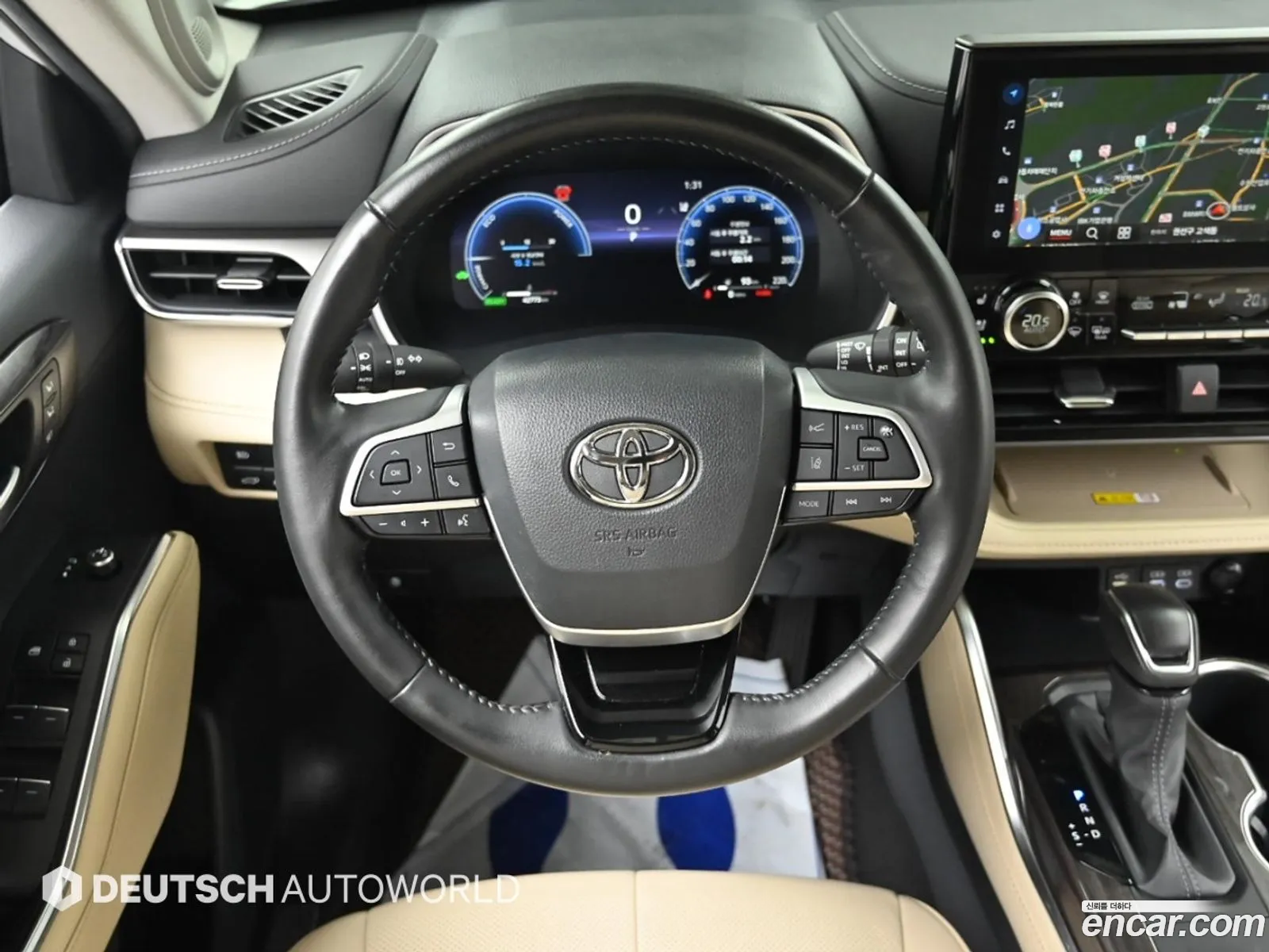 Toyota Highlander 2023 — 2