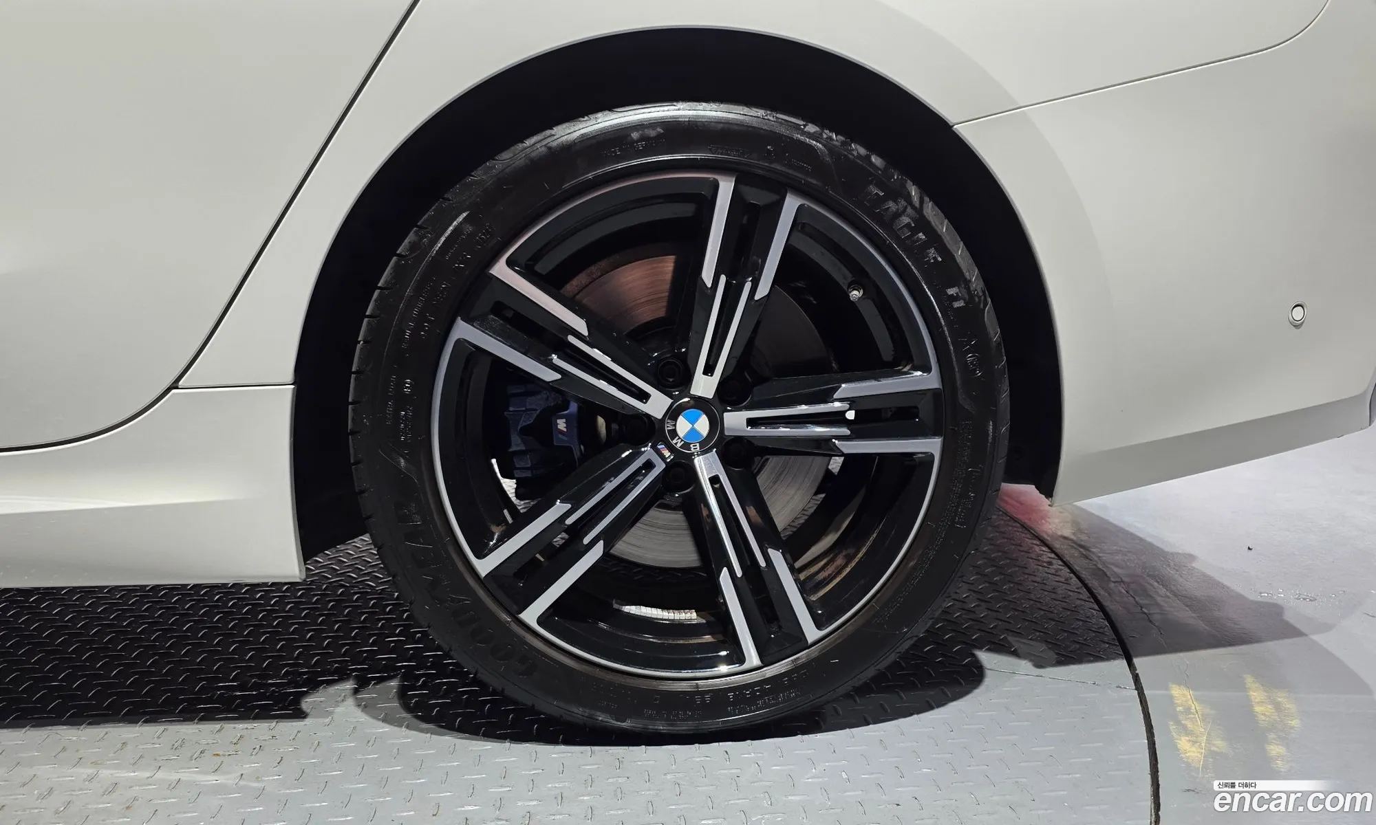 BMW 3 Series 2023 WBA61FS05PFP77611 — 13