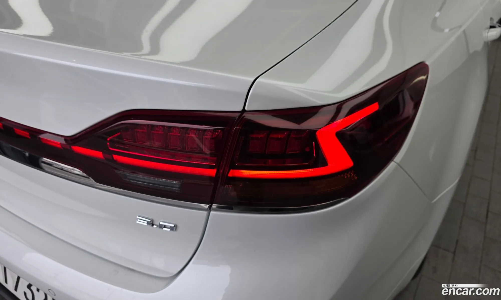 Kia K7 Premier 2019 — 27