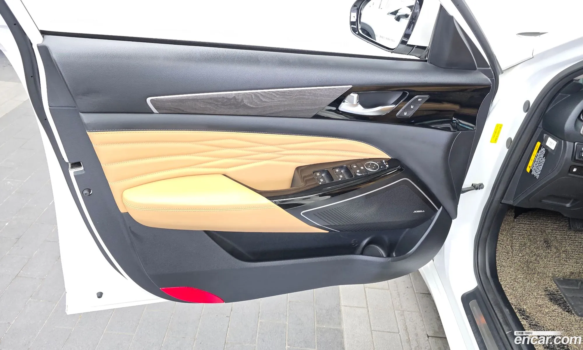 Kia K7 Premier 2019 — 29