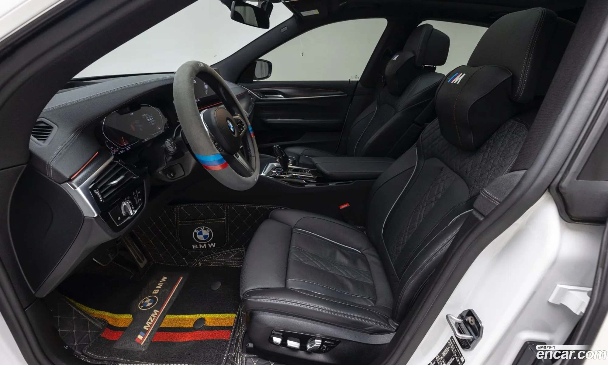 BMW 6 Series GT 2023 — 10