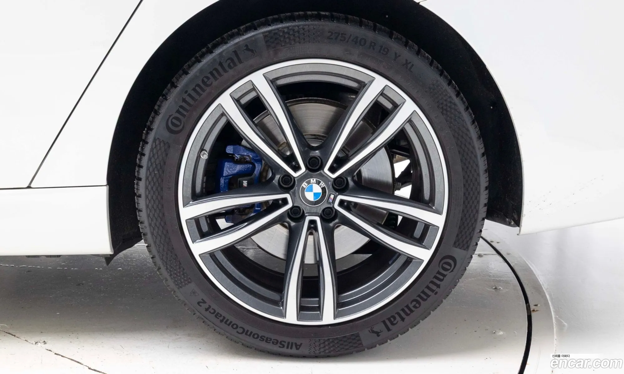 BMW 6 Series GT 2023 — 5
