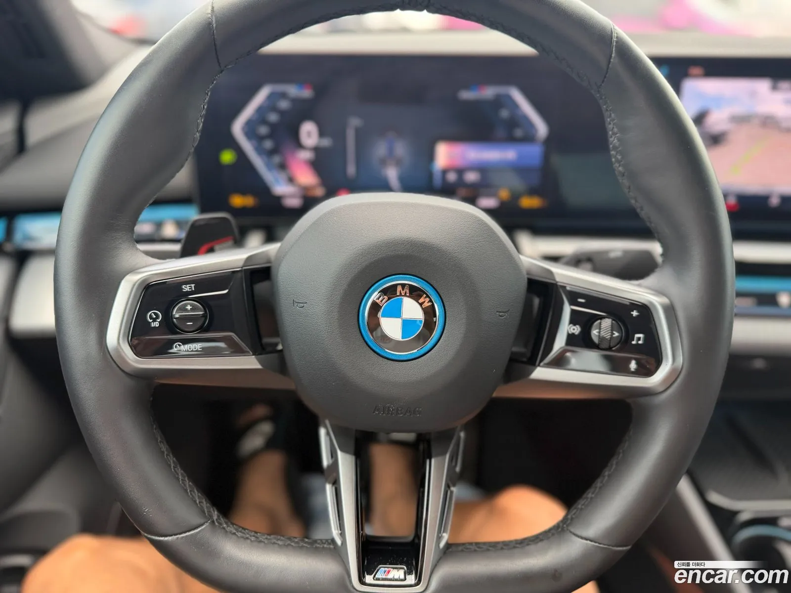 BMW i5 2024 — 17