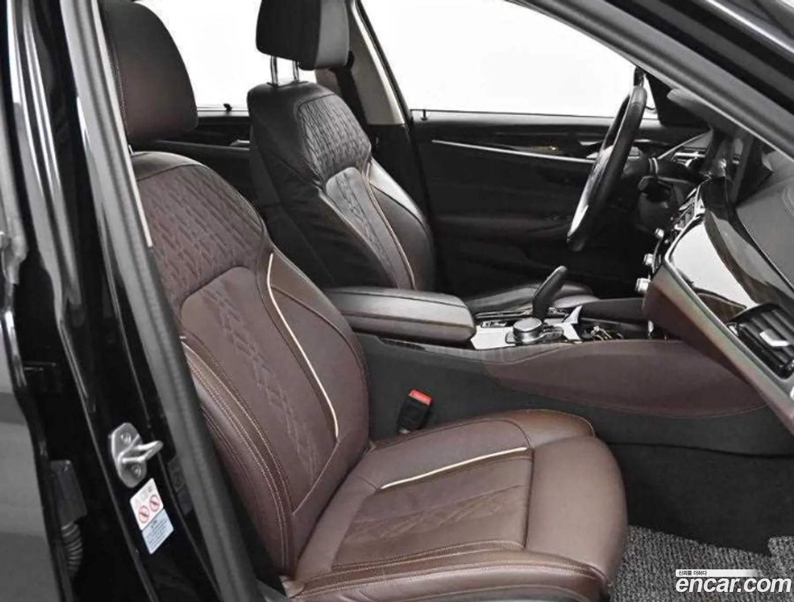 BMW 5 Series 2023 — 10