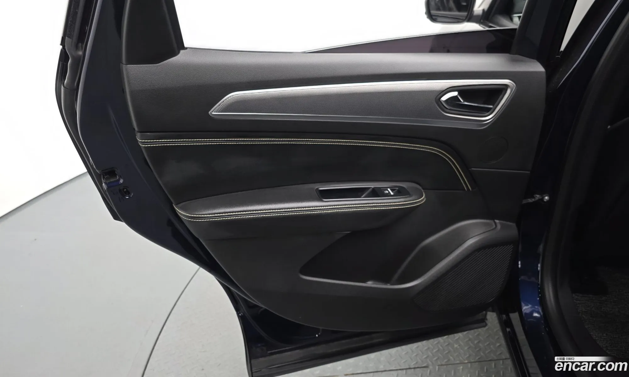 Renault Korea (Samsung) Arkana 2024 — 20