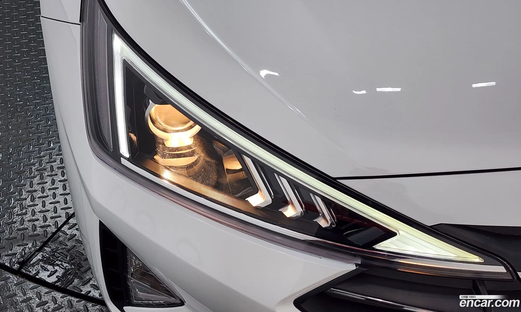 Hyundai Elantra AD 2020 — 29