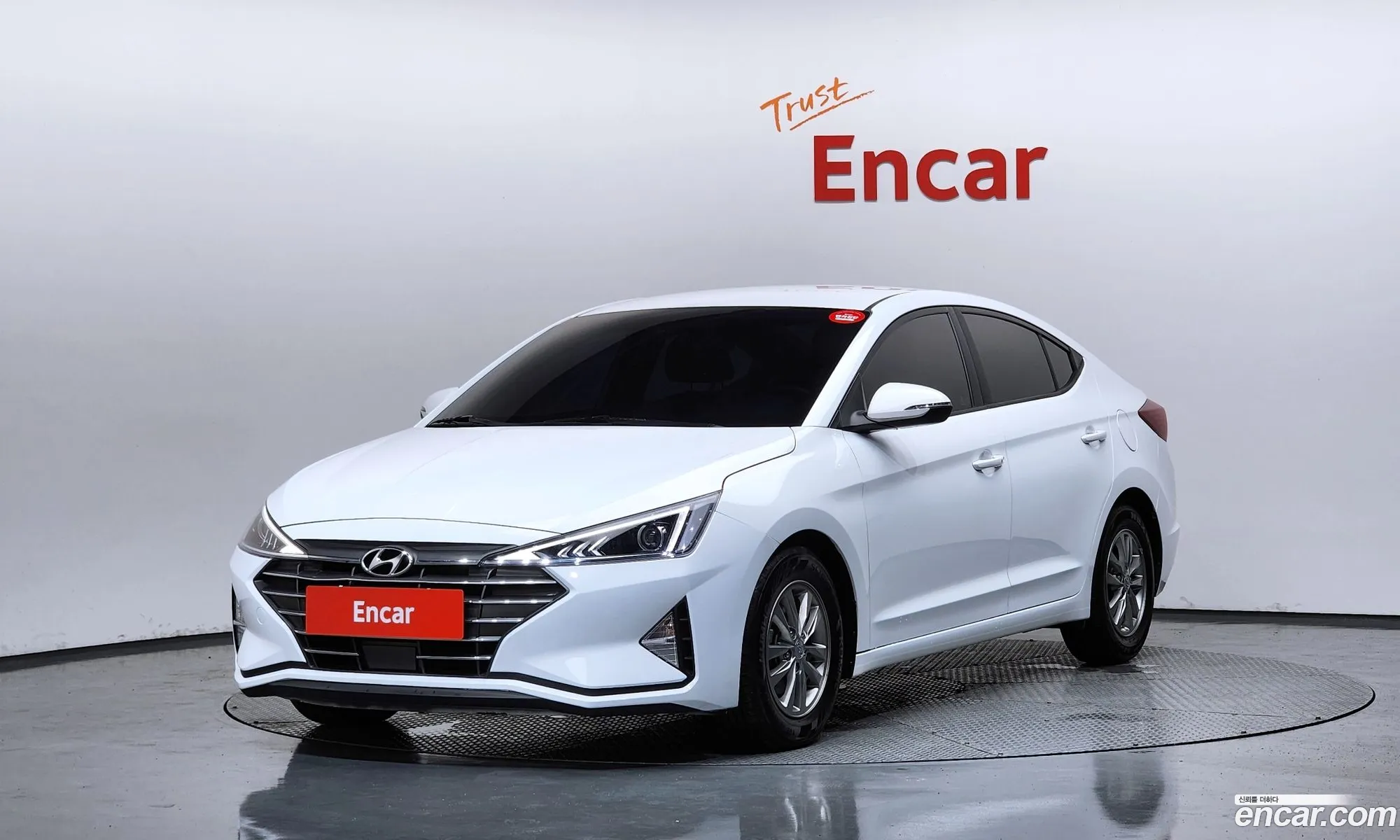 Hyundai Elantra AD 2020 — 9