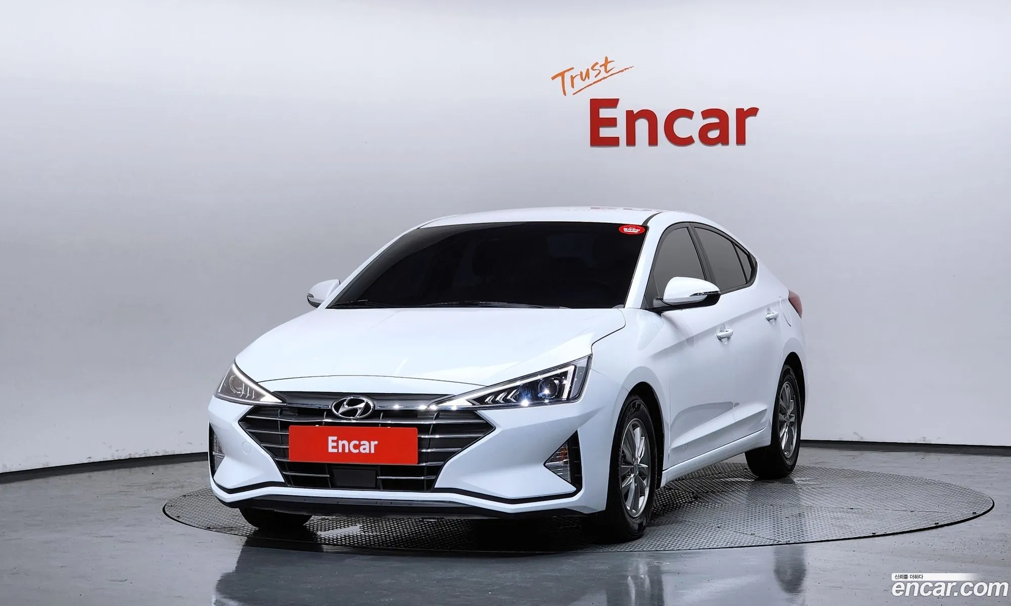 Hyundai Elantra AD 2020 — 25