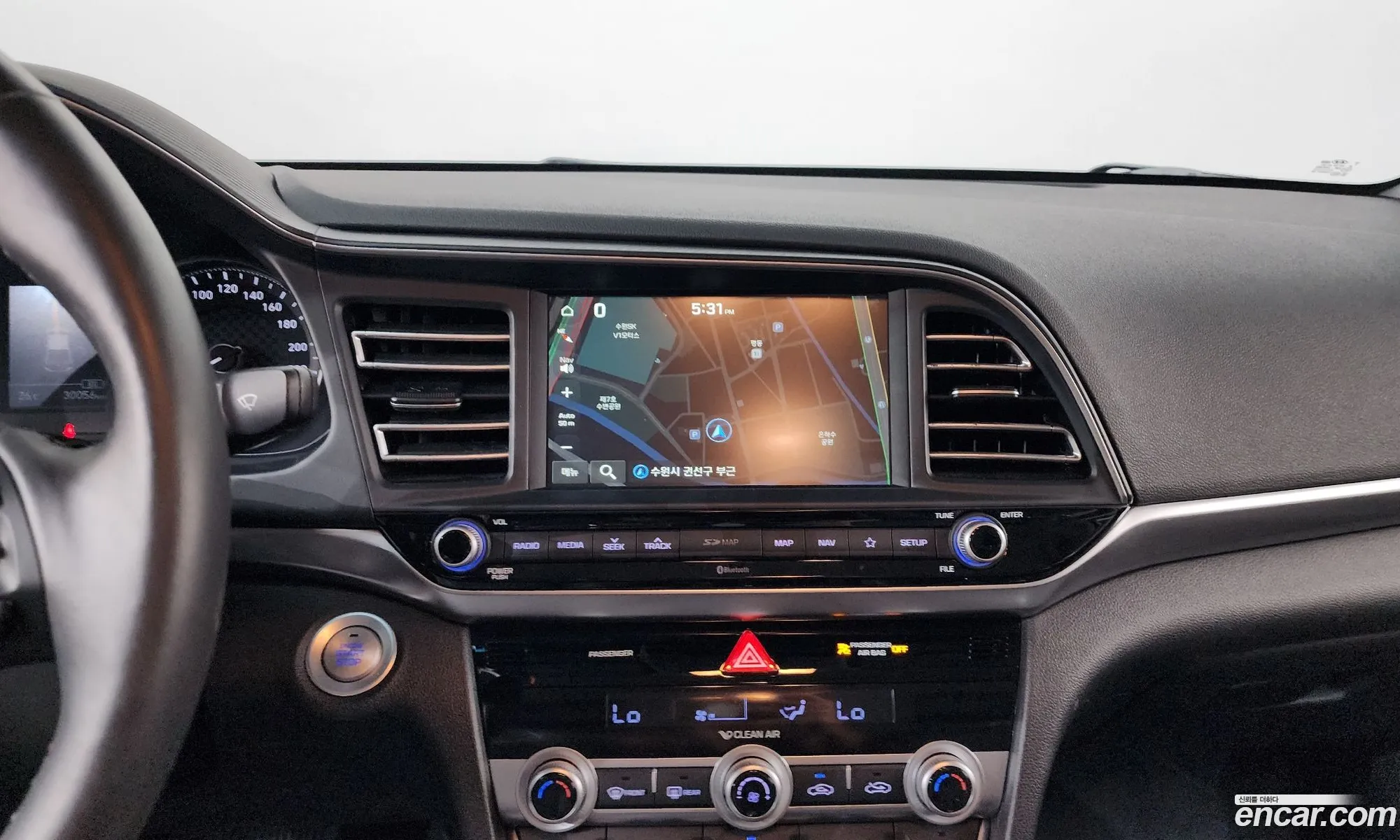 Hyundai Elantra AD 2020 — 15
