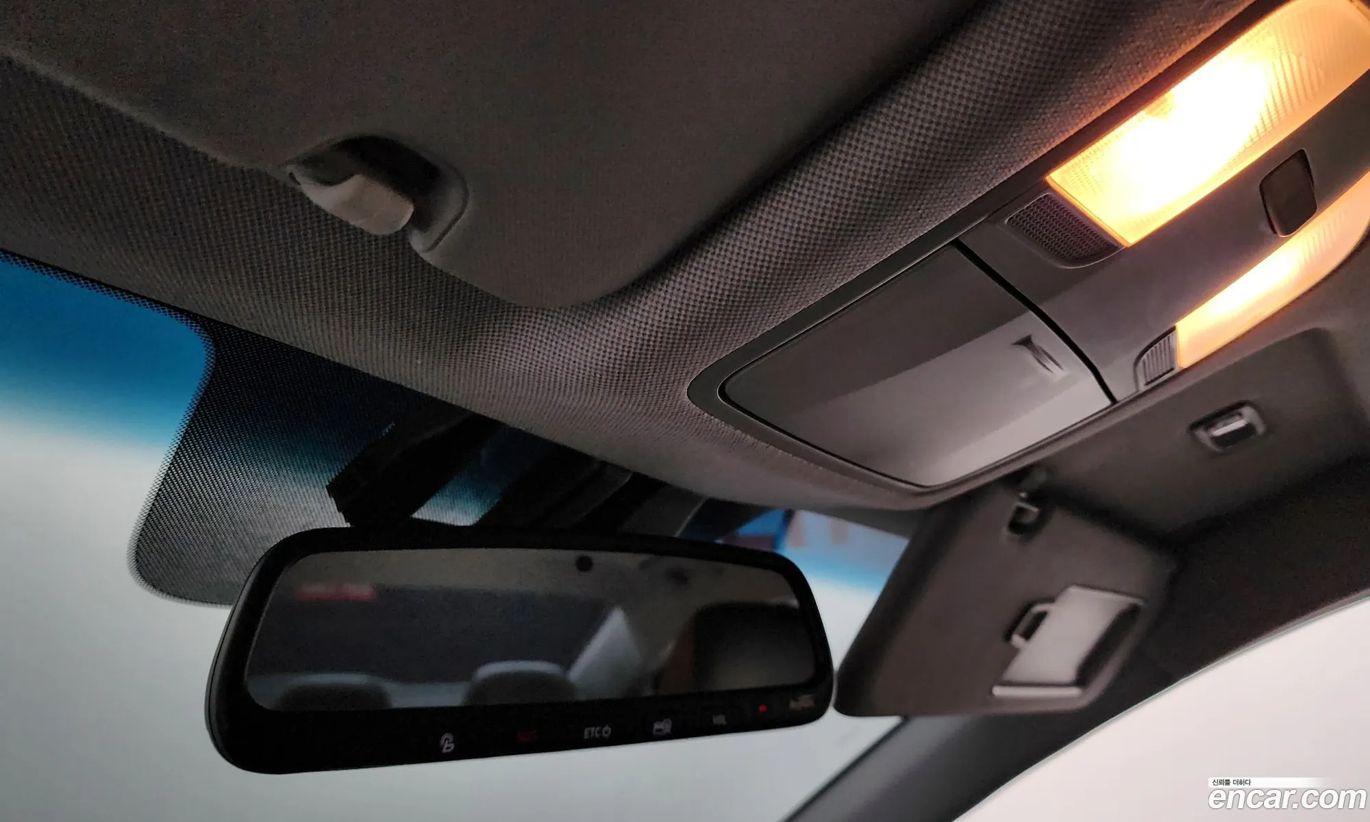 Hyundai Elantra AD 2020 — 11