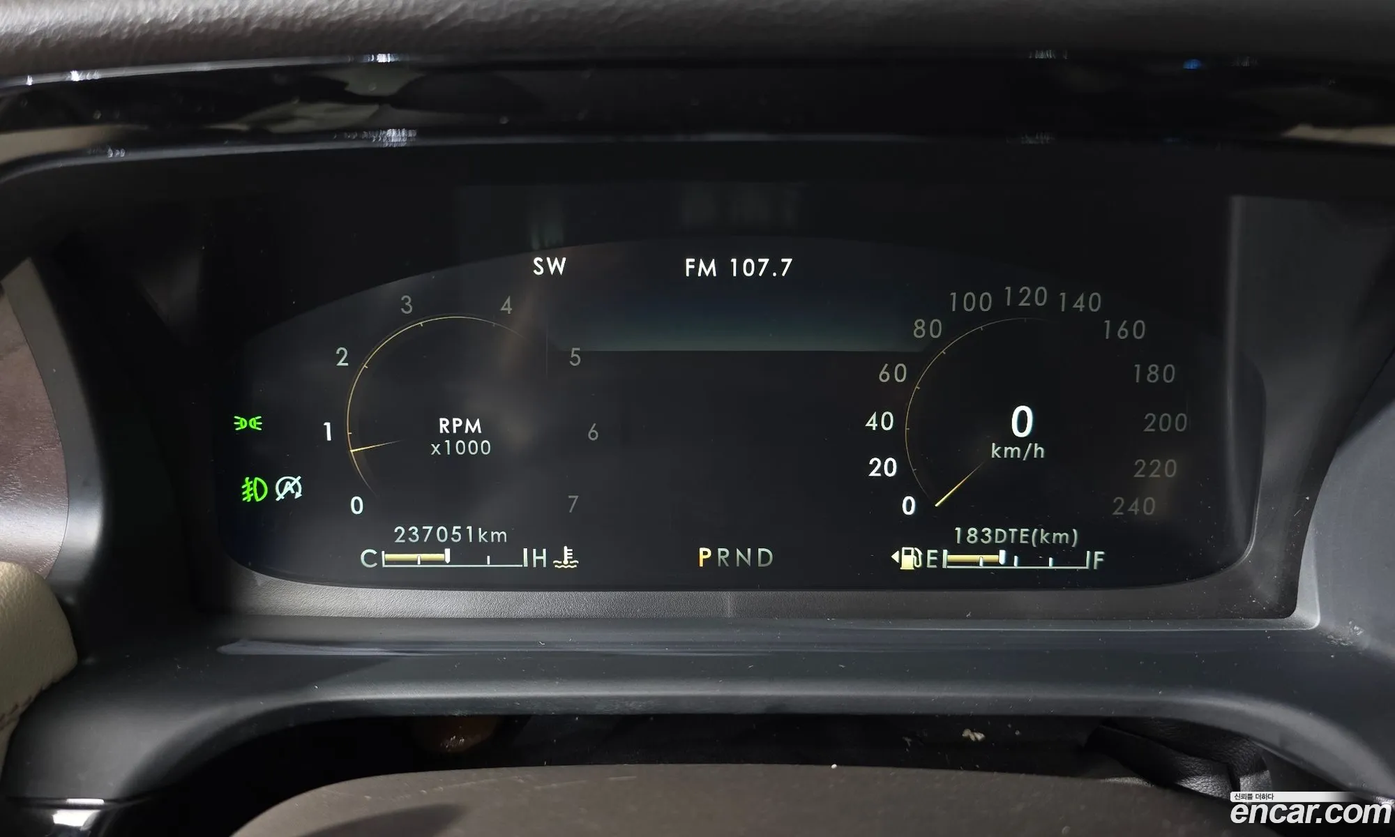 Lincoln Aviator 2023 5LM5J7XC7PGL18199 — 4